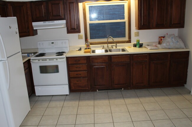 Photo - 187 Oakland Rd