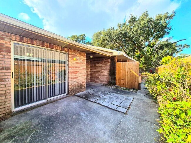 Photo - 3141 Bloomingdale Villas Ct