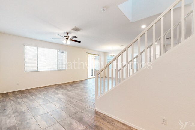 Photo - 16604 W Sierra St