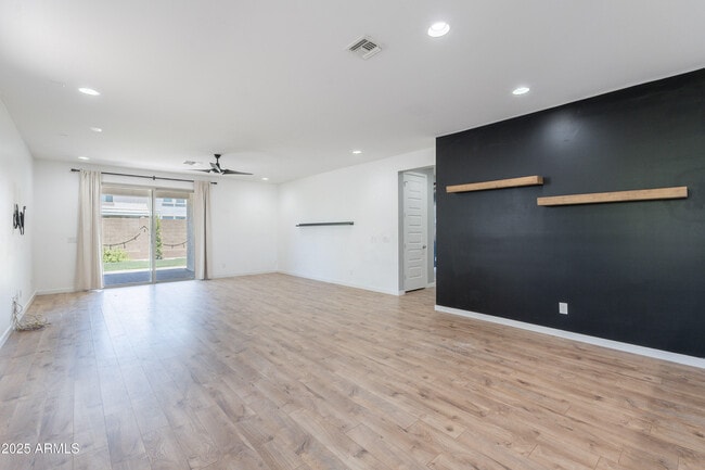 Photo - 9570 W Whispering Wind Dr