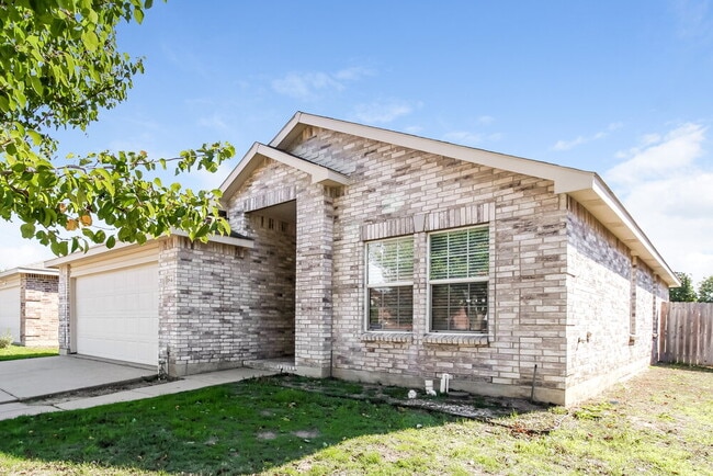1844 Thorntree Ln