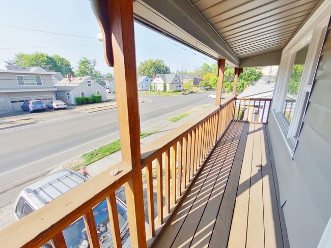 Photo - 423 E 18th Ave Unit B