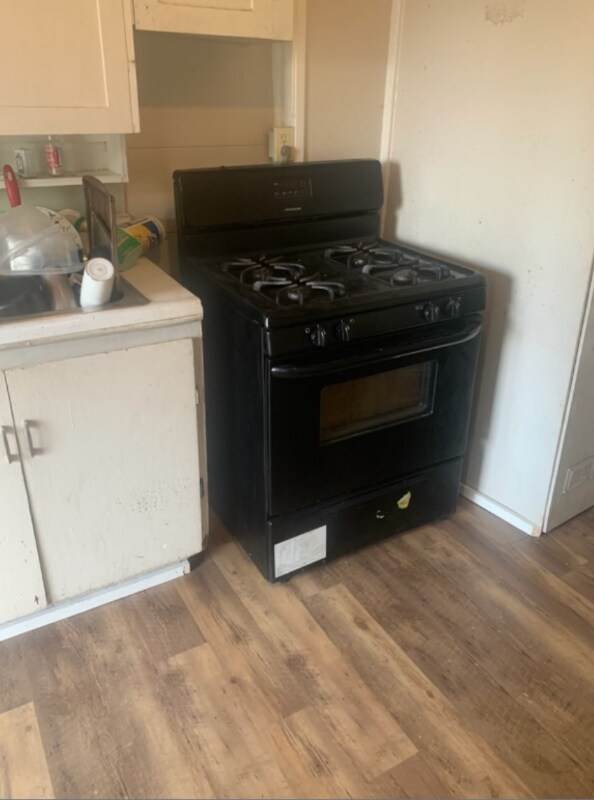 910 E Doddridge Ave Unit 1