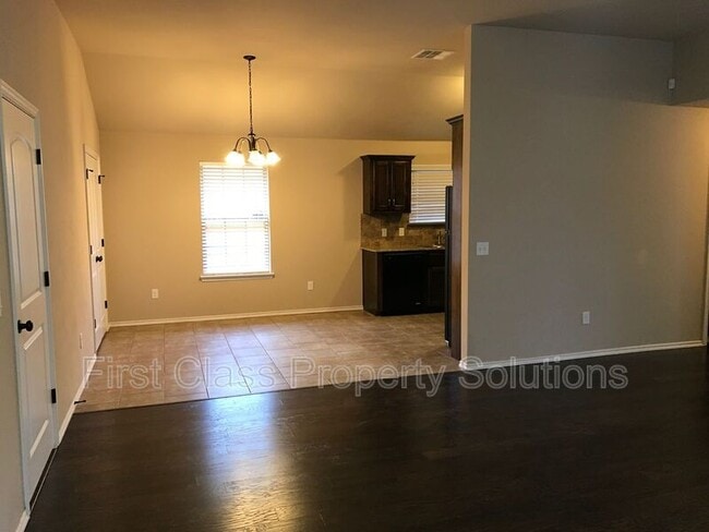 Photo - 19816 Serenade Way