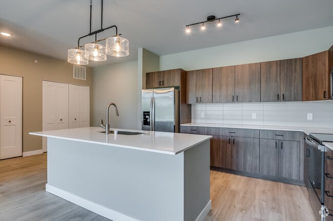 2BR, 2BA - 1,295SF - Kitchen