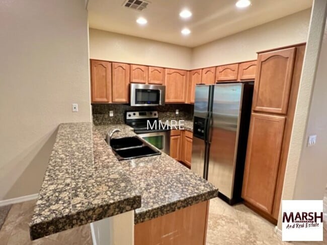 Photo - Very nice 2 bedroom condo in Chandler with...