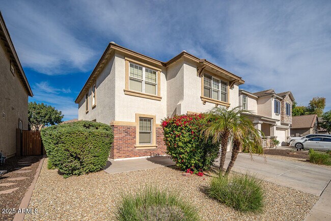 Photo - 18272 W Bridger St