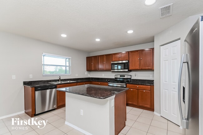 Photo - 234 Star Shell Dr