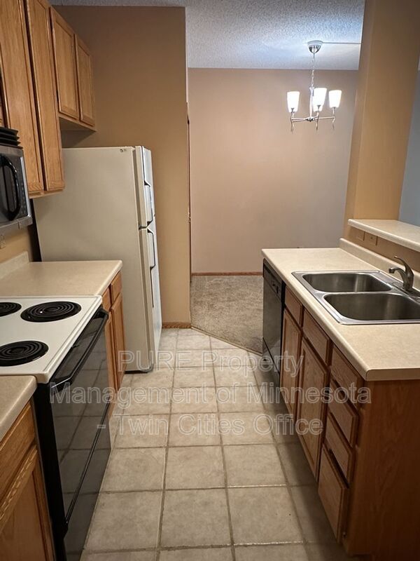 Photo - 15644 Garrett Dr