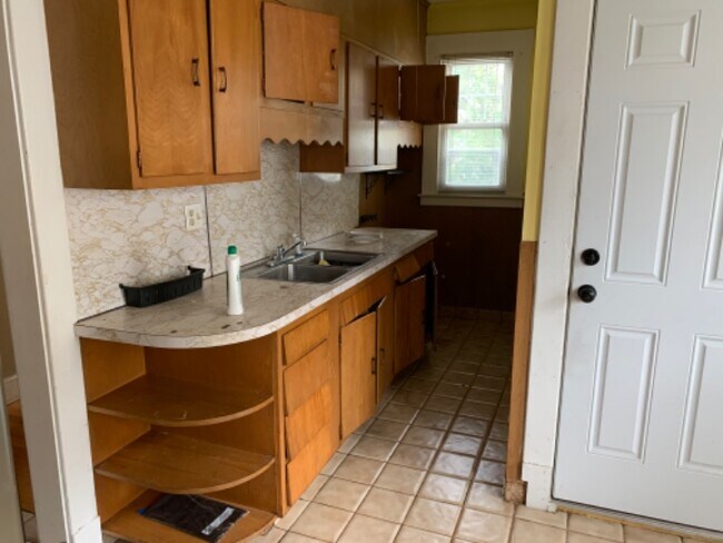 Photo - 177 Helen St Unidad 2nd floor