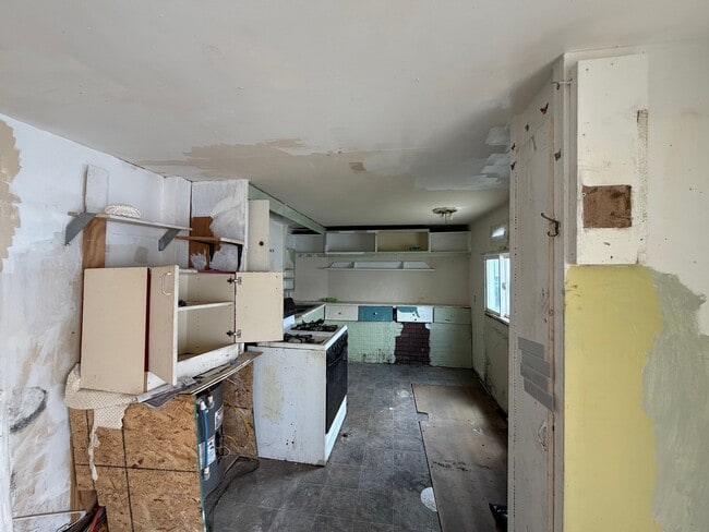 Photo - 2825 SE 14th St