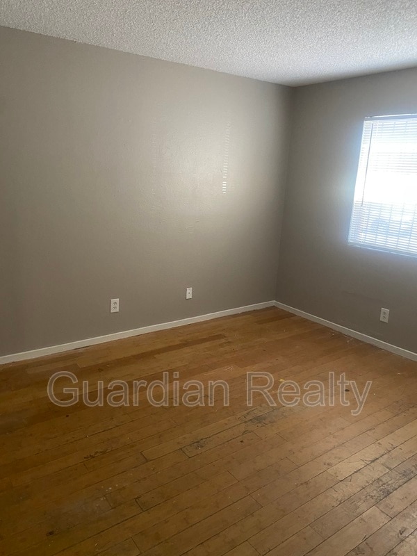 Photo - 2125 Exeter Dr