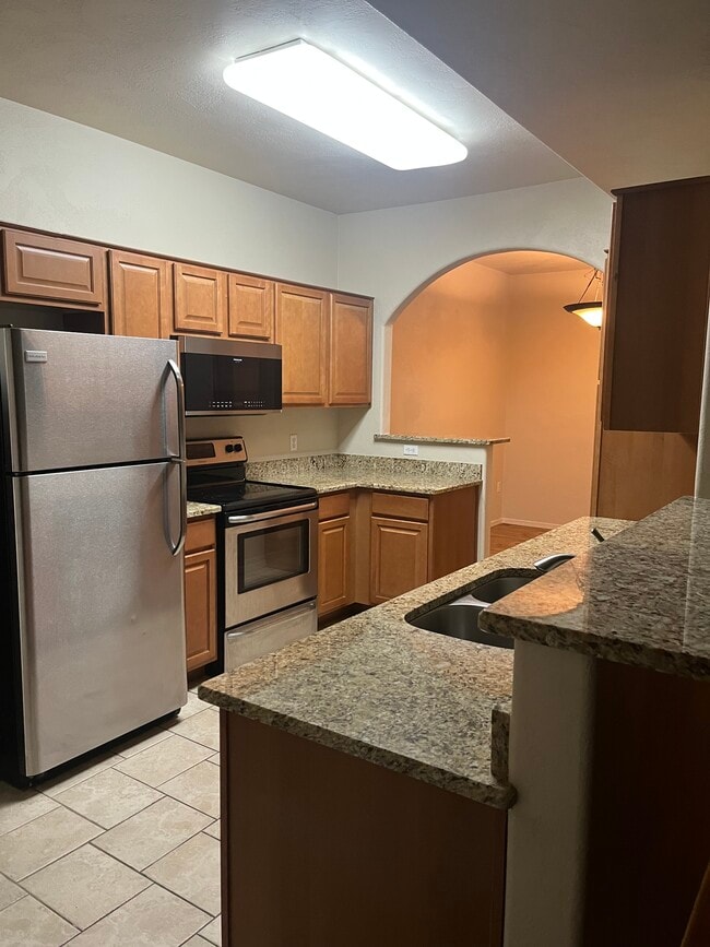 Photo - 2550 E River Rd Condo Unit 1105