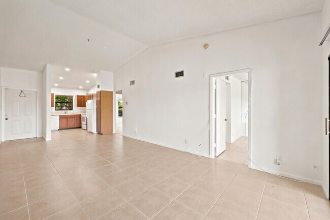 Photo - 2600 Greenwood Terrace Unit G201