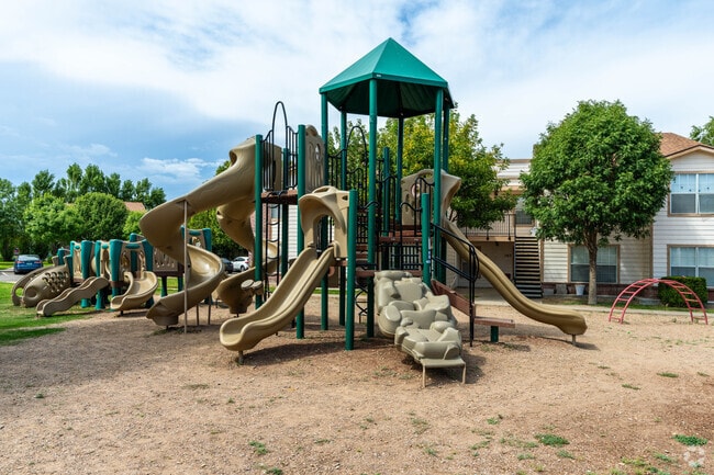 Playground - Mesa Verde - FREE Utilities