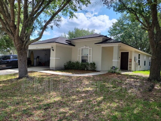 Building Photo - 2419 Brian Lakes Dr E Rental
