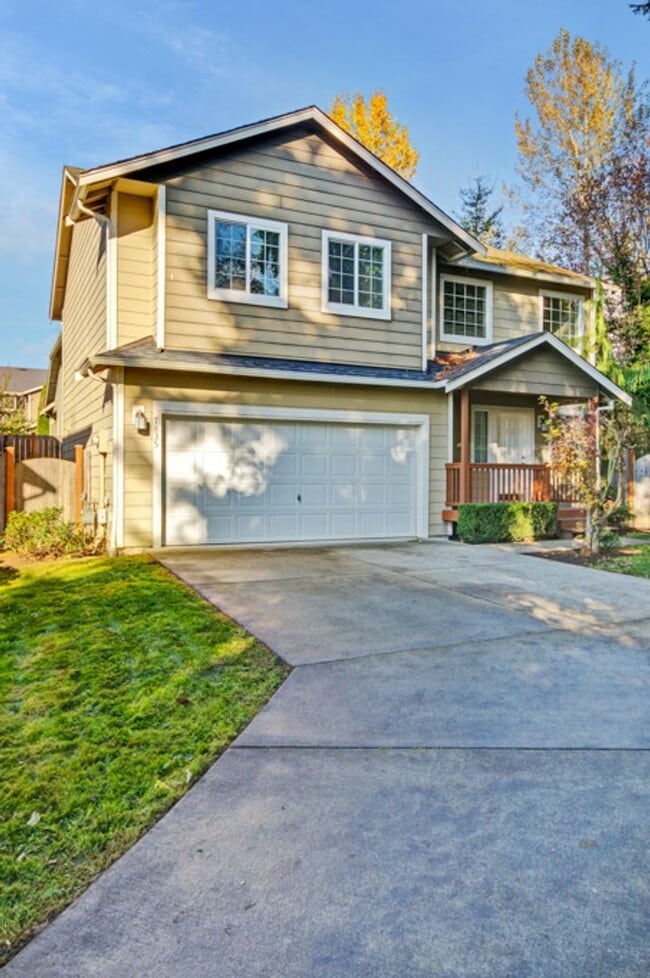 **$500 MOVE IN CREDIT if move in occurs pr... - **$500 MOVE IN CREDIT if move in occurs pr...