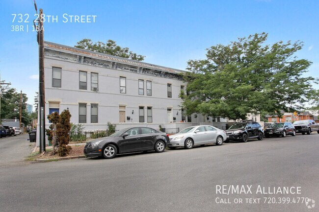 Building Photo - 732 28th St Rental