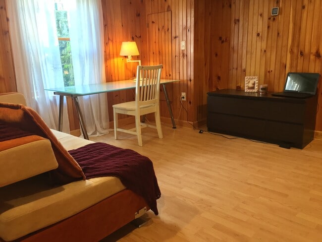 22 Sunset Hts Unidad STUDIO Apartment (Monroe, NY)
