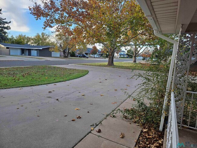 Photo - 2305 North Dr House