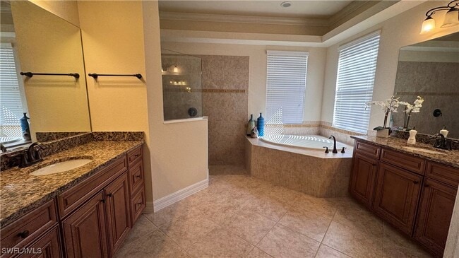 Photo - 21018 Torre Del Lago St