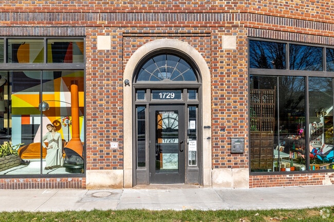 Photo - Argonne Apartments