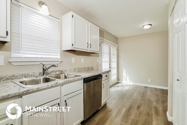 Photo - 8804 Astrid Ave