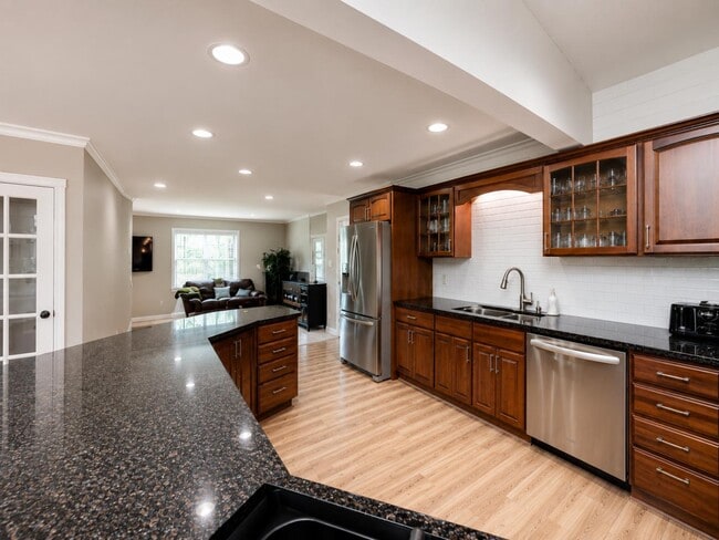 Photo - 9363 Tartan View Dr