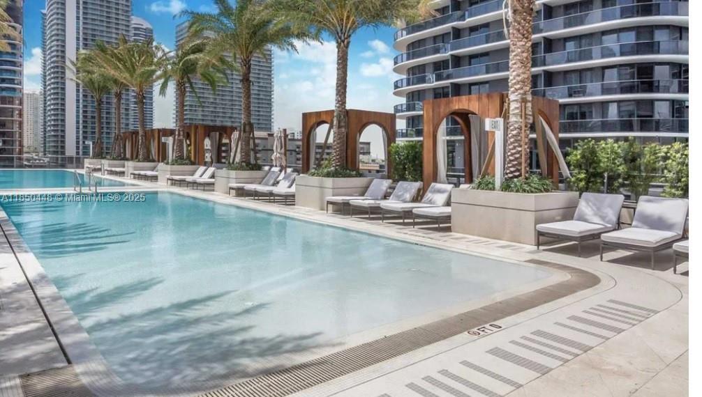 Photo - 801 S Miami Ave Unidad 2304