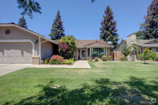 Building Photo - 1061 E Donna Dr Rental