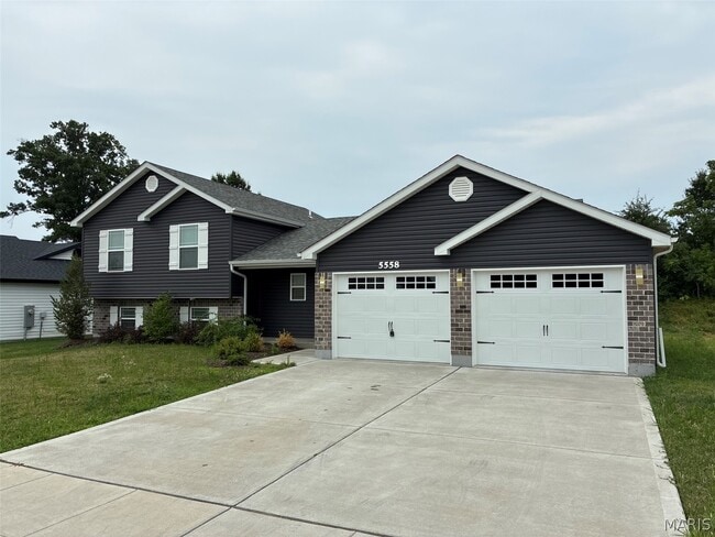 Building Photo - 5558 Autumn Trace Pkwy