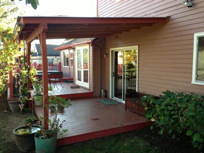 2228 NW 159th Pl