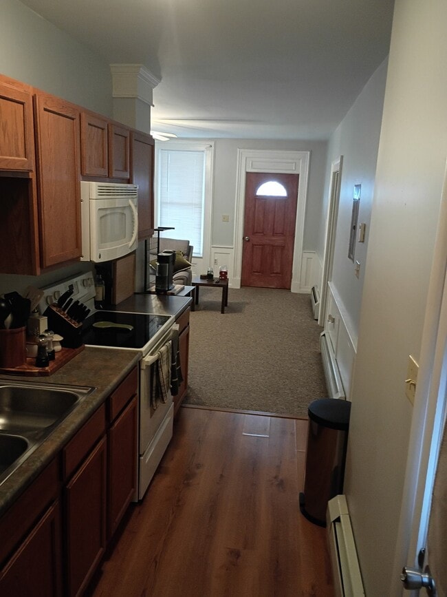 Photo - 33 Park St Unit Apt 1
