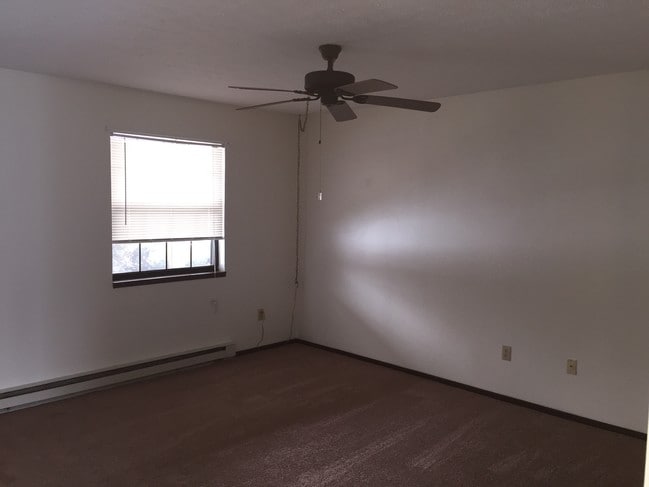 Amherst Meadows Commons 55+ Living