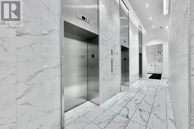 Photo - 121 St Patrick St Unité 1513