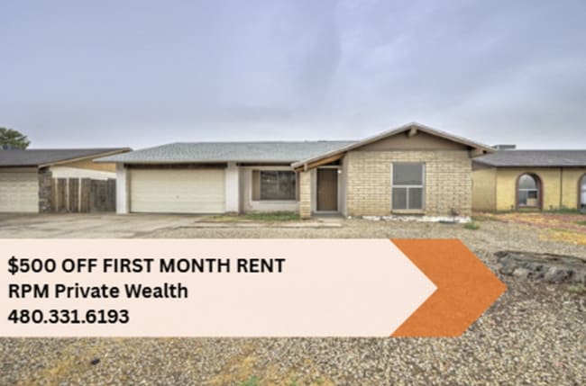 Building Photo - -$500 OFF FIRST MONTH RENT-READY TO VIEW NOW! 4 Bedroom 2 Bath Home in Phoenix!