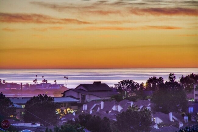 Ocean View - 813 Highland Dr Townhome