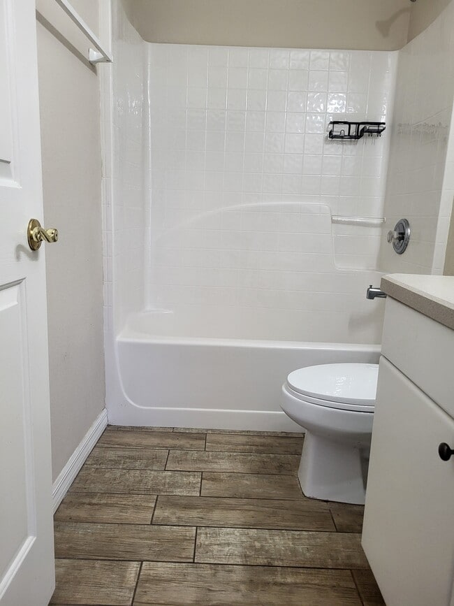 Photo - 1883 Yankee Ter