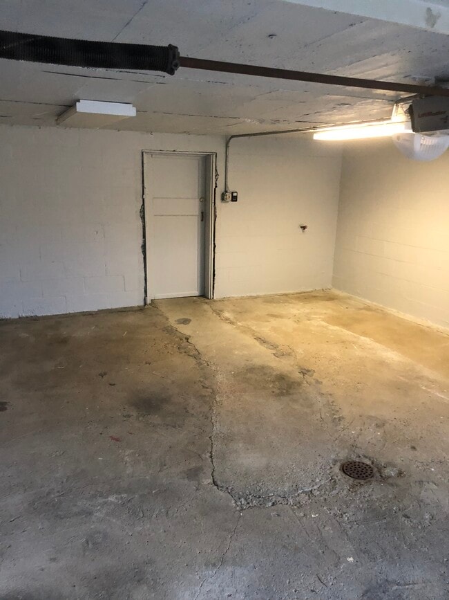 Photo - 938 Arch Ave