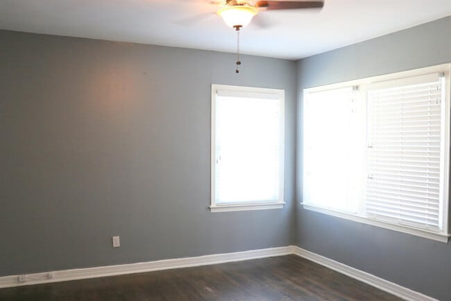 Photo - 2826 24th St