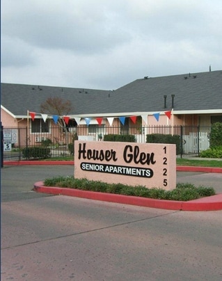 Photo - Houser Glen Senior Apartments
