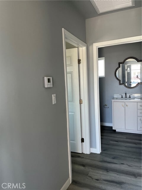 Photo - 1215 W 104th St