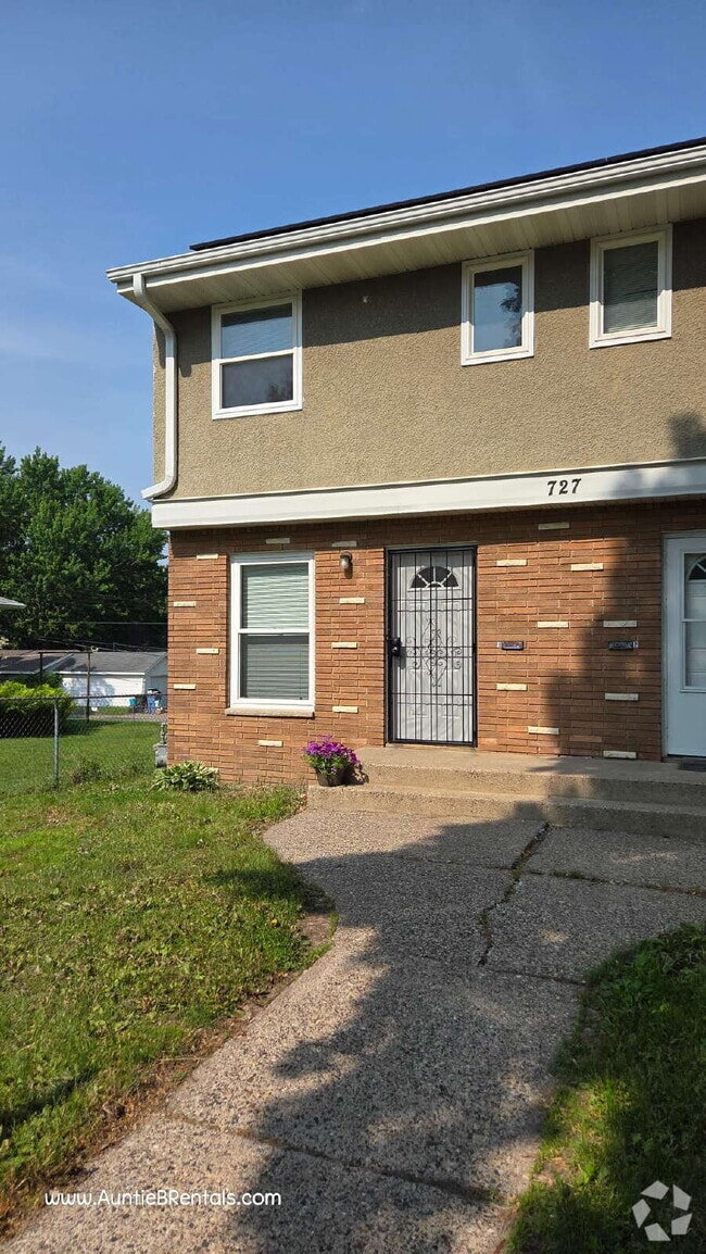 Building Photo - Great 2BR Duplex with a yard, Minneapolis ... Unit 1 Rental