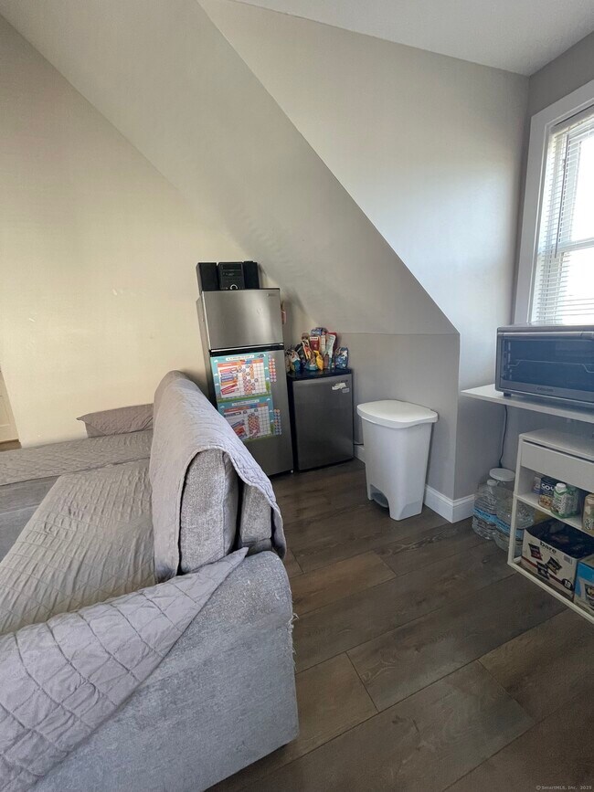 Photo - 40 Scofield Ave