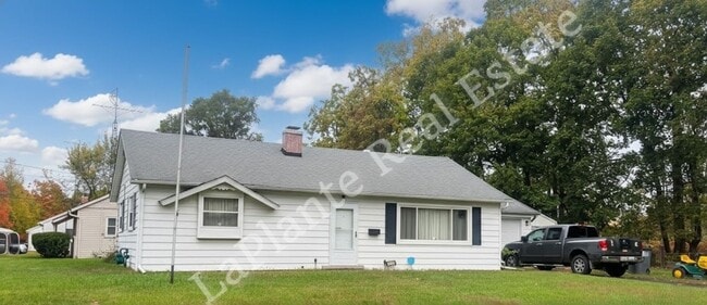 Building Photo - Freshly Updated 3-Bedroom Home Near UT
