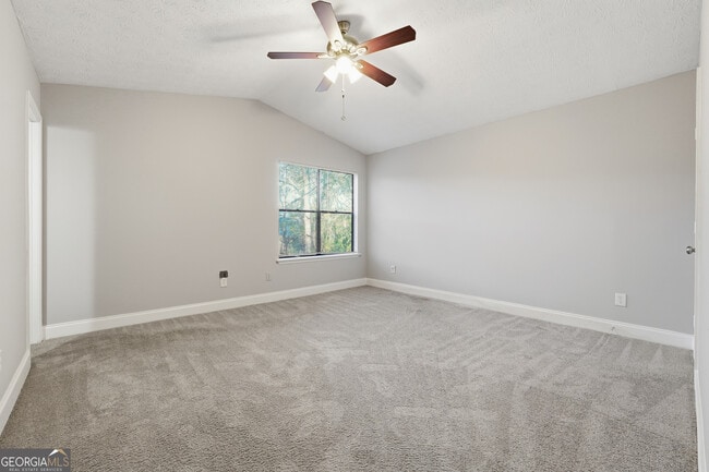 Photo - 2623 Laurel View Dr