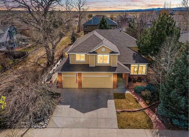 Photo - OMG this is a Stunning Large 5 BR House