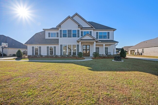 Building Photo - 5/3.5 TRULAND BUILT BEAUTY!