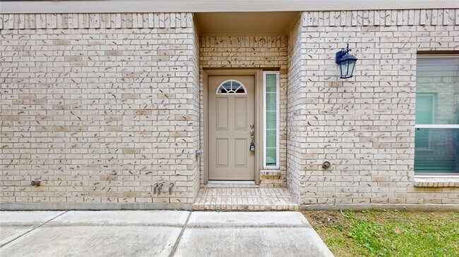 Photo - 519 Dr. Martin Luther King Jr. Dr.