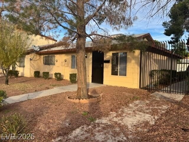 Photo - 3908 Montebello Ave